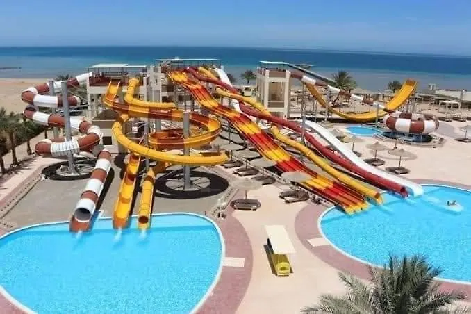 Aparthotel El Karma *